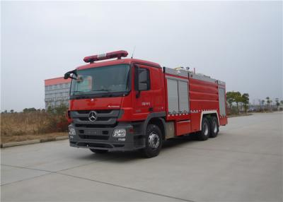 Chine Camion de lutte contre l'incendie d'opération manuelle Max Speed 95KM/H avec la pompe à incendie diesel à vendre