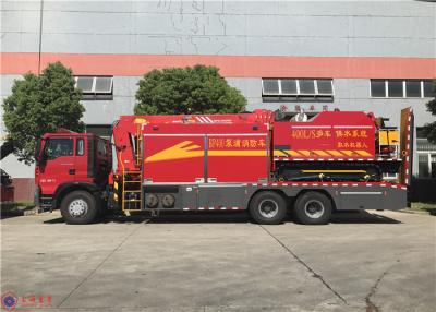 China Dos chasis 6x4 de los asientos HOWO conducen el coche de bomberos remoto GVW 33000kg del abastecimiento de agua en venta