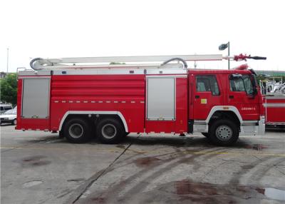 China Altura de funcionamiento roja de la tonelada los 20m de la estructura 4 de la soldadura del coche de bomberos de la torre de agua de la pintura en venta