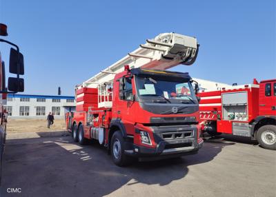 중국 6x4는 2000L 물 1500L 거품을 운반하는 32 미터 공중사다리가 달린 소방차를 운전합니다 판매용