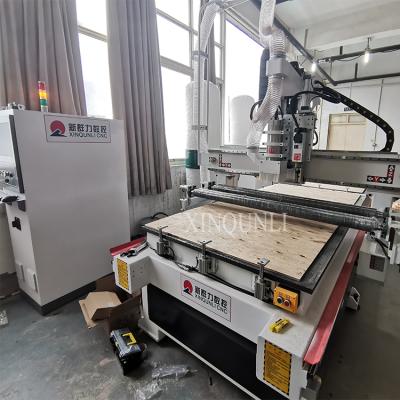 China Factory High Efficiency 9 KW CNC Router Splint Wood Cutting Drill Machine For Sofa Factory Cutting Board for sale