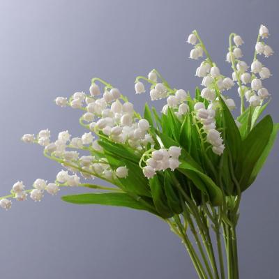 China Garden Outdoor Indoor Decoration Artificial Wedding Decoration Plastic Lily of the Valley Stems Flores Convallaria Flower for sale