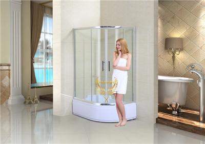 China With Sight Plastic Fiberglass Shower Cubicle Sizes For Gym With Oval / Oblong Shape en venta