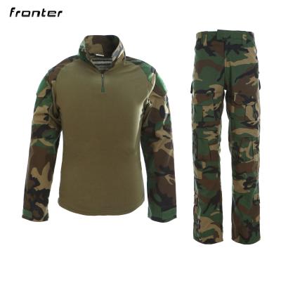 China Anti-Static Hot Sale Woodland Camouflage Frog Suit for sale