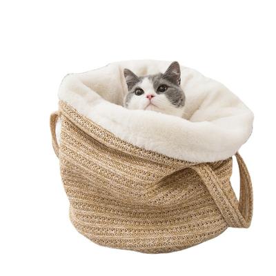 China Cat Carrier Bag Soft Warm Round Luxury Pet Woven Cat Nest Bed Woven Cat Nest Bed Plush Travel Dog Bed Viable for sale