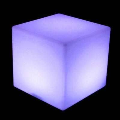 China Modern Quality Led Restaurant Furniture RGB Color Changing Cube Chair For Party for sale