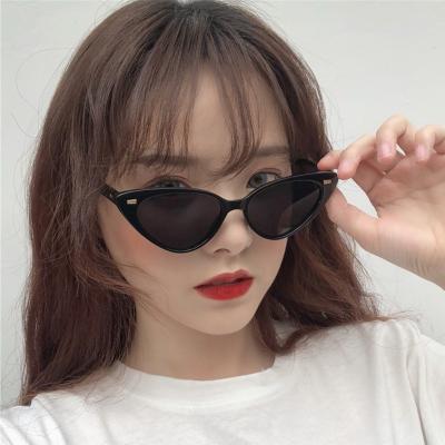 China Exquisite Designer V Shape Sunglasses 2021 Cat Eye Sun Glasses Women Leopard PC Frame High End Products Item High Quality Material for sale