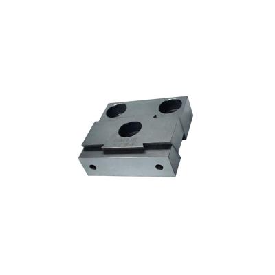 China vise for industrial cnc machining reduce clamping space and achieve clamping stations 56*39.7*14.7 for sale