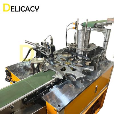 中国 380V Iron Cap Glue Injection Machine For Food Can Bottoms 販売のため