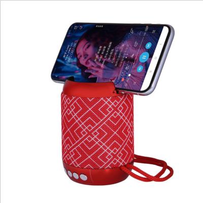 China EZCast BT Mini Speaker Plug Mobile Phone Holder Subwoofer Gift Sound Band Lanyard Outloor 3528 Wireless Portable Small Card Cloth for sale