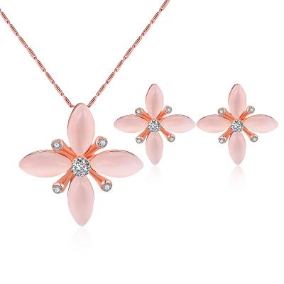 China New Arrival Romantic Charming Gold Hibiscus Flower Rhinestone Flower Necklace Earrings Jewelry Set Stone Gifts For Women for sale