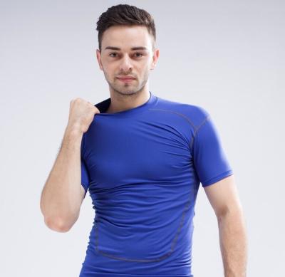 China El indicador para hombre apretado de la camiseta 0.2kg PCS de la compresión de la piel suave sudó la absorción en venta