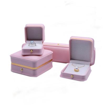 China Customized Rigid High Quality Wholesale Leather Jewelry Box Luxury Top Tier Jewelry Box Supplier for sale