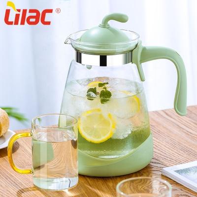 China Free Sample 2000ml/2400ml Viable Lilac Cold Brew Silicone Airtight Mound Beer/Wine Carafe Jug Nordic Hot Water Glass Jars for sale