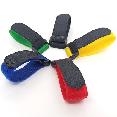 China Wire Management Special Hook Customized Loop Cable Ties With Plastic Loop Pattern Nylon Hook And Loop Fasteners for sale