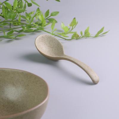 China Custom Retro Japanese Style Hotel Dinner Set Unbreakable Creative Rice Scoop Big Soup Long Serving Viable Beige Ceramic Spoon for sale