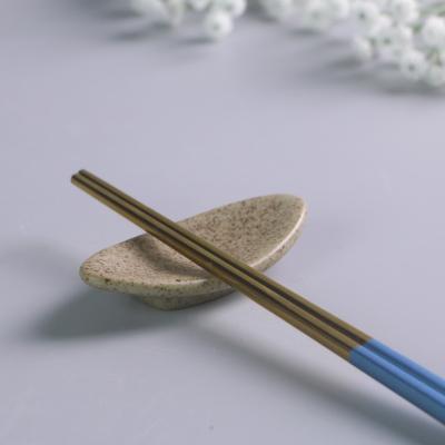 China Japandi porcelain tableware factory price chopstick rest chopstick rest viable modern Japanese tableware ceramic tableware for sale