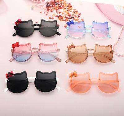 China New Color Movie Ocean Fashion Sunglasses Butterfly Cartoon Baby Fashion Party Sunglasses Children for sale