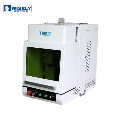 China Laser Marking 20W Mini Enclosed Fiber Laser Marking Machine For Metal Nameplate for sale