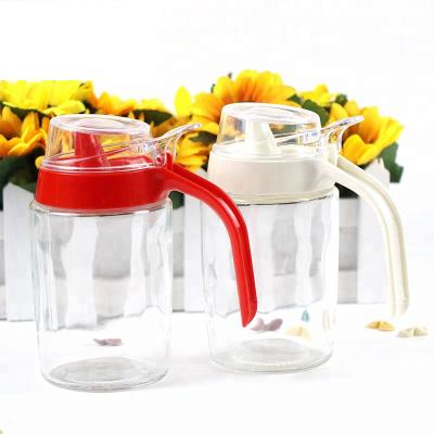 China Oil ; Vinegar ; New Design Soy Sauce Storage Bottles Soy Sauce Dispenser Wholesale Olive Oil Dispenser With Handle Lid for sale