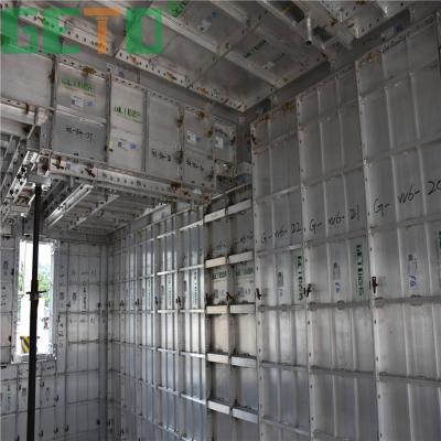 Chine Building Construction Energy Saving Light Weight Precast Concrete Forms With Frame Structure à vendre