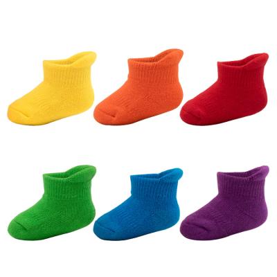 China Wholesale Sustainable Non Slip Newborn Floor Non Crochet Cute 100 Cotton Rainbow Toddler Gift Baby Socks Set With Cushion Bottom for sale