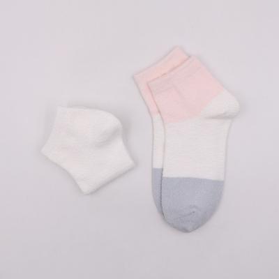 China Women Winter Casual Soft Funny Socks Solid Color Pink Crew Socks Kawaii White Cute Classic Home Female Slippers QUICK DRY for sale