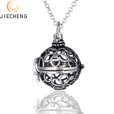 China Designs CLASSIC Aroma Fragrance Essential Oil Circle Pearl Oyster Cage Pendant for sale