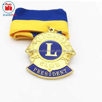 China Viet Nam Custom Lion Club Gold Color 3d Souvenir Zinc Alloy Material Matte Medal With Epoxy for sale