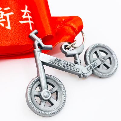 China Custom USA Matrix 3D Cast Cycling Logo Fitness Medals Metal Sports Bike Medal for sale