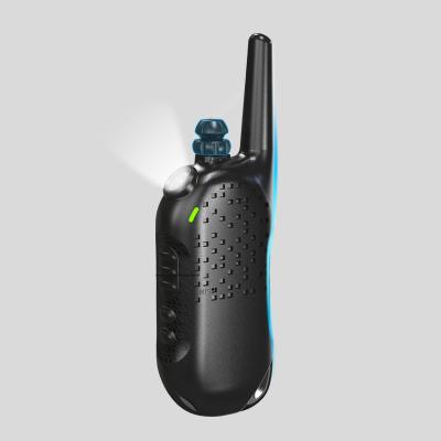 China Dmr 8km Wide Range Walkie Talkie With T8 Emergency T8 Button for sale