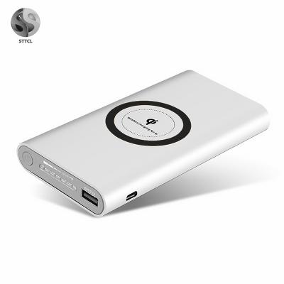 China Hot Selling Black/Gray/White Factory Price Wireless Powerbank China Christmas Power Bank Wholesale Wireless Powerbank for sale