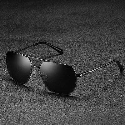 China Fashion Sunglasses Top To Notch Original Style Mens Factory Pilot Polarized Sunglasses Outdoor dri tac metal frame polarized sunglasses for sale