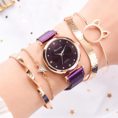 China Fashionable Quartz Watch Fashion Watch Set Mesh Bracelet Cat Dial Luxury Women's Casual Watch Ladies Relogio Femenino Women's Quartz Wrist Watch 5pcs To Synchronize for sale