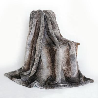 China Luxury Folded Fur Throw Pattern Collection High Quality Handwoven Modern Luxury Custom Plush Throw Blanket For Christmas for sale