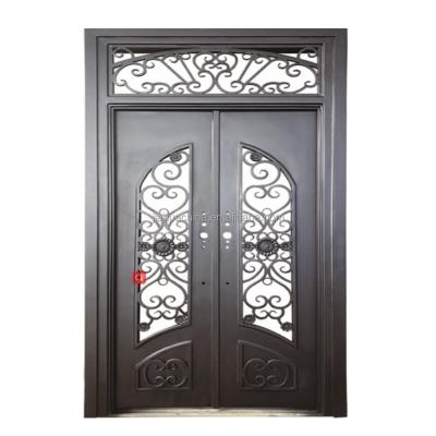 Κίνα Perfect Solid Wood Main Wrought Iron Easily Assembled Double Wrought Iron Gate Design Front Security Gates προς πώληση