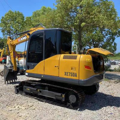 China XCMG XE75DA Crawler Hydraulic Mini Excavator Xcmg 7 Ton Construction Equipment Excavator for sale