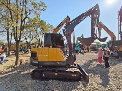 Chine EC60D Excavateur Volvo d'occasion avec 3800 mm de profondeur maximale de creusement 6115 mm de rayon maximal de creusement à vendre