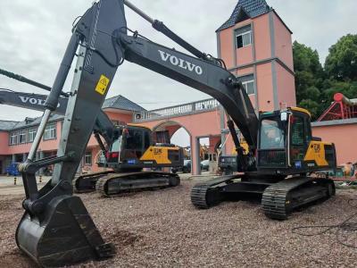 China Excavadora VolvoEC240 usada A escolha perfeita para o seu negócio de construção à venda