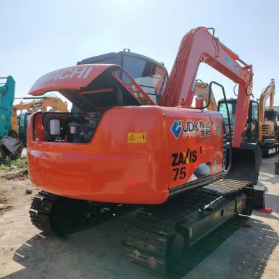 Chine Excavateur Hitachi ZX75 avec système de transmission hydraulique avancé et régulateur proportionnel électrique à vendre