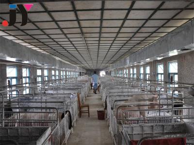 Chine Structure en acier préfabriquée bâtiment de ferme de bétail écurie de vaches laitières avec une durée de vie de 50 ans à vendre