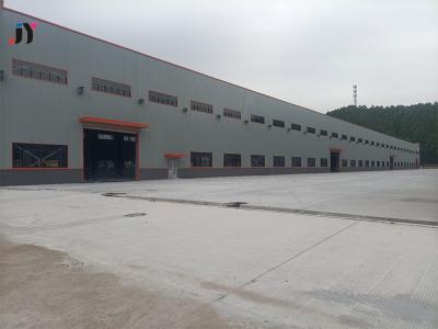 China Estrutura de estrutura de espaço de oficina de aço personalizada para solução de edifício de armazém pré-fabricado à venda