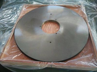 China Hot cutting circular saw blade flat and with hub for cutting steel profile for sale