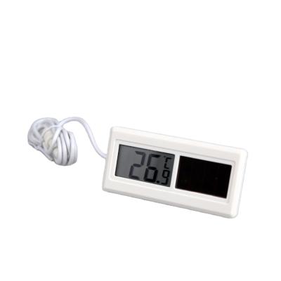 China Widely Solar Powered Mini Digital Thermometer DST-50 for sale