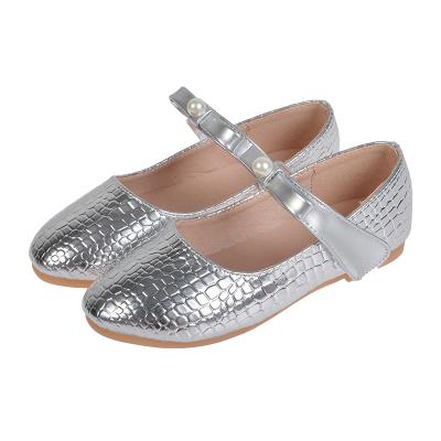 China Flat girls sparkle ballet shoes upper material fashionable casual best-selling styles to provide customers with comfortable insoles zu verkaufen