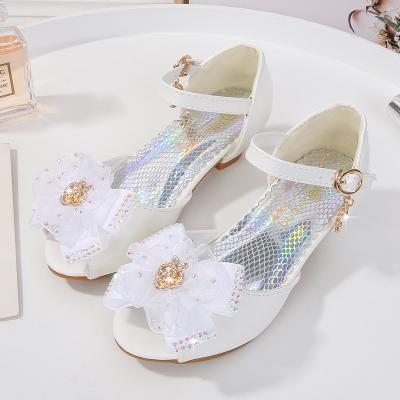 China New Korean Style Summer Durable Girls Sandals Casual Beach Shoes Soled Princess Shoes Little Girl Flat Soft Beach Sandals en venta