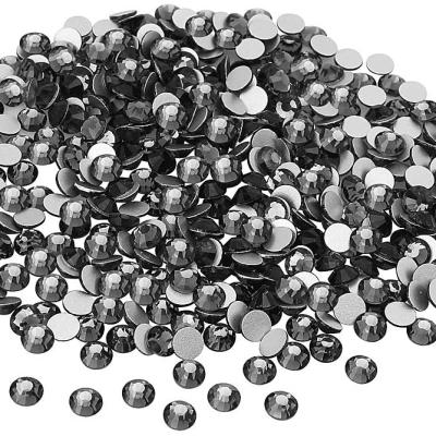 China Flatback Gray Loose Round Bling Nail Stones Rhinestones Crystal Rhinestones Flat Back Round for sale