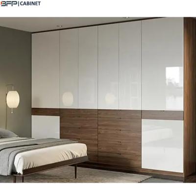 China Modern Sliding Walk In Closet Wardrobe Storage Doors Closet System Bedroom Furniture for sale