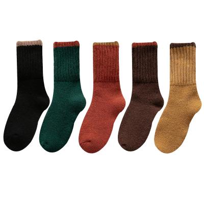 China New winter sporty women's socks solid color medium warm thick tube women's thick socks for sale