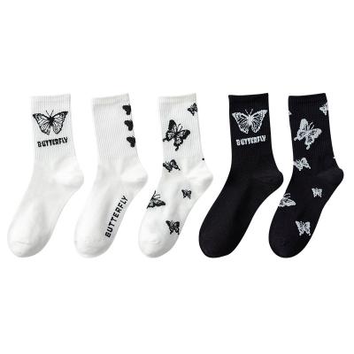 China Sporty High Quality Women's Casual Socks Fashion Breathable Butterfly Socks New Crew Socks Wholesale for sale